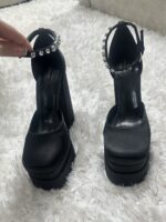 נעל עקב ורסצ’ה