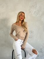⁦טישרט וי  דק כפפה⁩ – תמונה ⁦3⁩