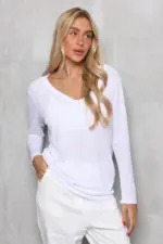 חולצה וי ריב