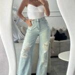 ג׳ינס עם תחרה וניט