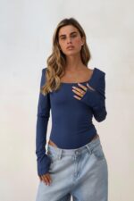 ⁦בגד גוף מחשוף בגב⁩ – תמונה ⁦2⁩