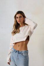 ⁦חולצה קרופ ארוכה⁩ – תמונה ⁦2⁩