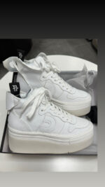 ⁦נעל R13 ספורט עקב לבן⁩ – תמונה ⁦3⁩