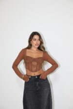 ⁦מחוך עור ריץ רץ⁩ – תמונה ⁦4⁩