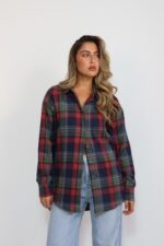 ⁦חולצה מכופתרת משובץ ליאן⁩ – תמונה ⁦2⁩