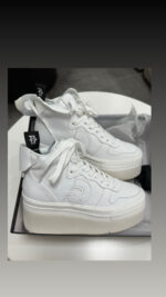 ⁦נעל R13 ספורט עקב לבן⁩ – תמונה ⁦2⁩