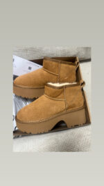 נעל  אגג  מגף גבוה עם עקב ugg