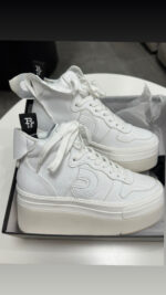 ⁦נעל R13 ספורט עקב לבן⁩ – תמונה ⁦4⁩