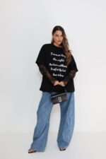 ⁦טישרט תחרה בשרוול⁩ – תמונה ⁦4⁩