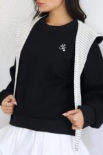 ⁦חולצה  מייגן שחור⁩ – תמונה ⁦3⁩