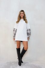 ⁦חולצה טריקו שילוב משבצות⁩ – תמונה ⁦2⁩