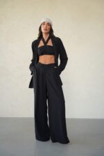 חליפה עליונית וטופ