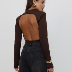 בגד גוף גב פתוח