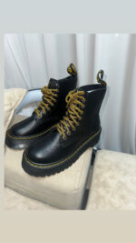 ⁦מגף ד"ר מרטין⁩ – תמונה ⁦3⁩