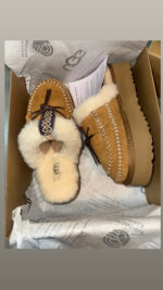 ⁦מגף האג קצר עם תיפורים אינדיאני⁩ – תמונה ⁦2⁩