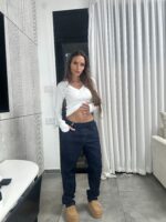 ⁦מכנס ג׳ינס סקיני⁩ – תמונה ⁦2⁩