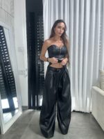 ⁦מכנס לוז עור⁩ – תמונה ⁦2⁩