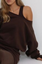 ⁦חליפה ריטה כתפיות⁩ – תמונה ⁦2⁩