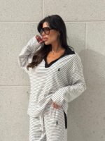 ⁦חליפה פולו פסים⁩ – תמונה ⁦2⁩