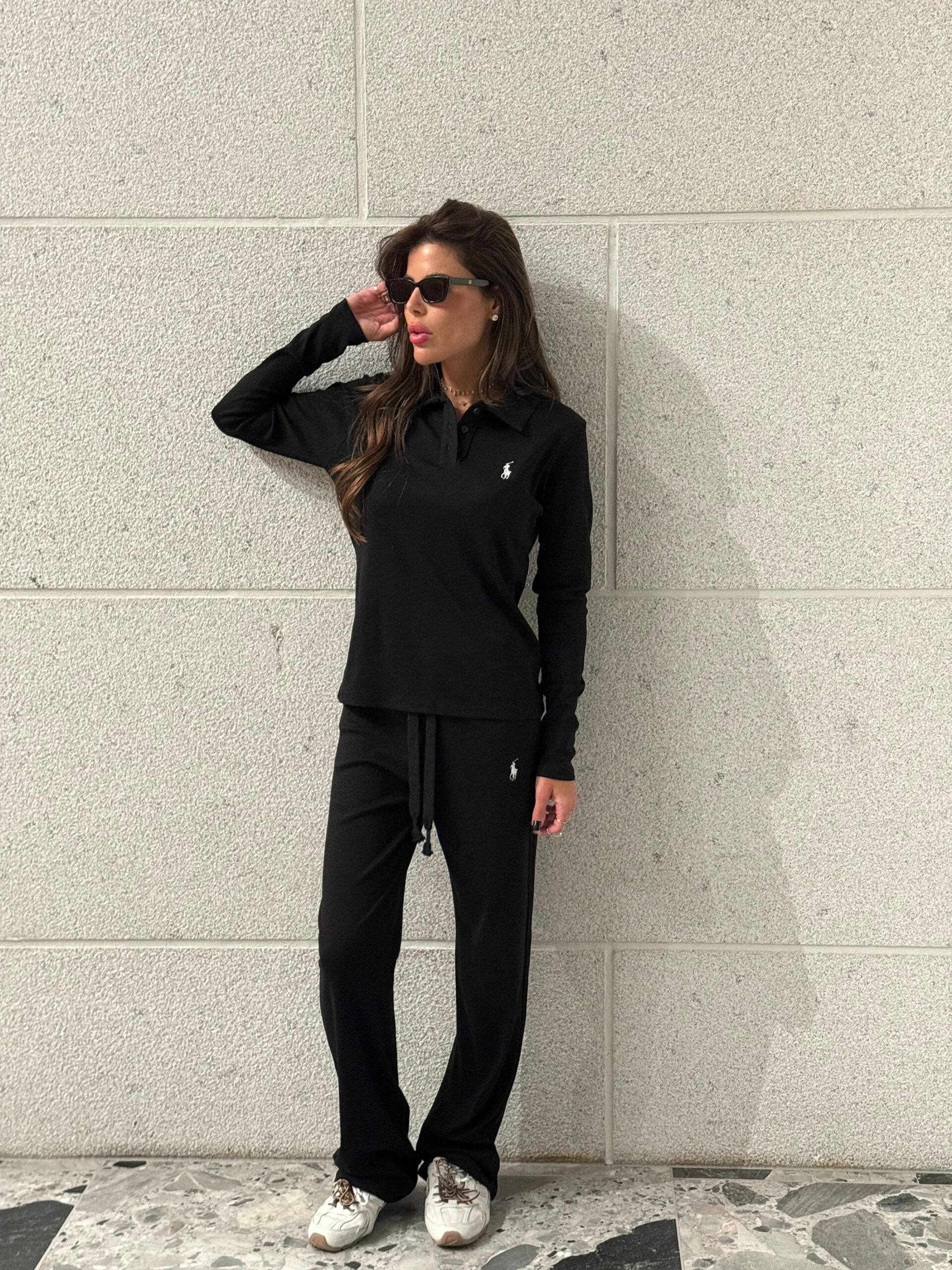 e5187a61-34eb-436c-8ccc-97c047e8aba9 חליפה צווארון פולו – תמונה 1