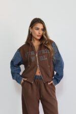 ⁦חליפה שילוב גינס⁩ – תמונה ⁦4⁩