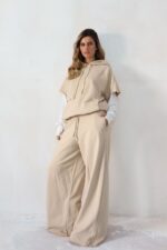 ⁦חליפה שילוב פוטר קפוצ׳ון⁩ – תמונה ⁦2⁩