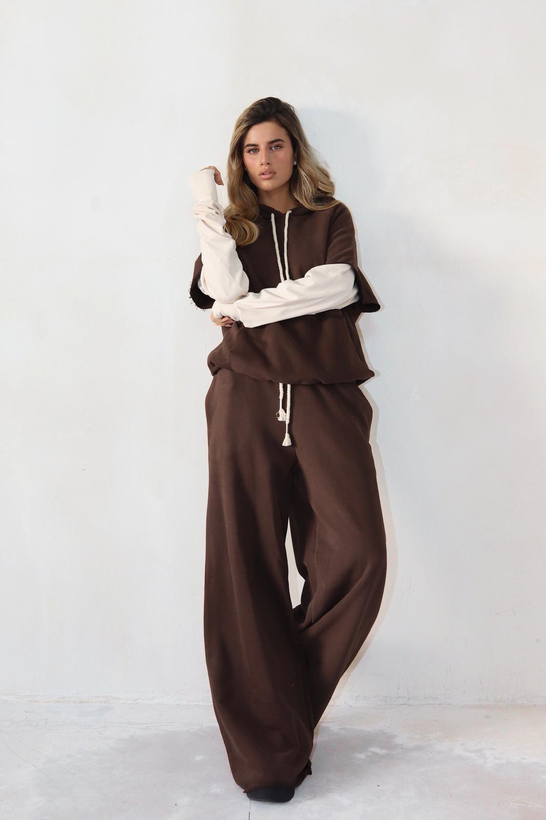 3b96784d-9979-428d-9a35-4a020b91ac5f חליפה שילוב פוטר קפוצ׳ון – תמונה 1