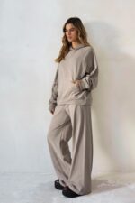 ⁦חליפה קפוצ׳ון קנגרו⁩ – תמונה ⁦2⁩