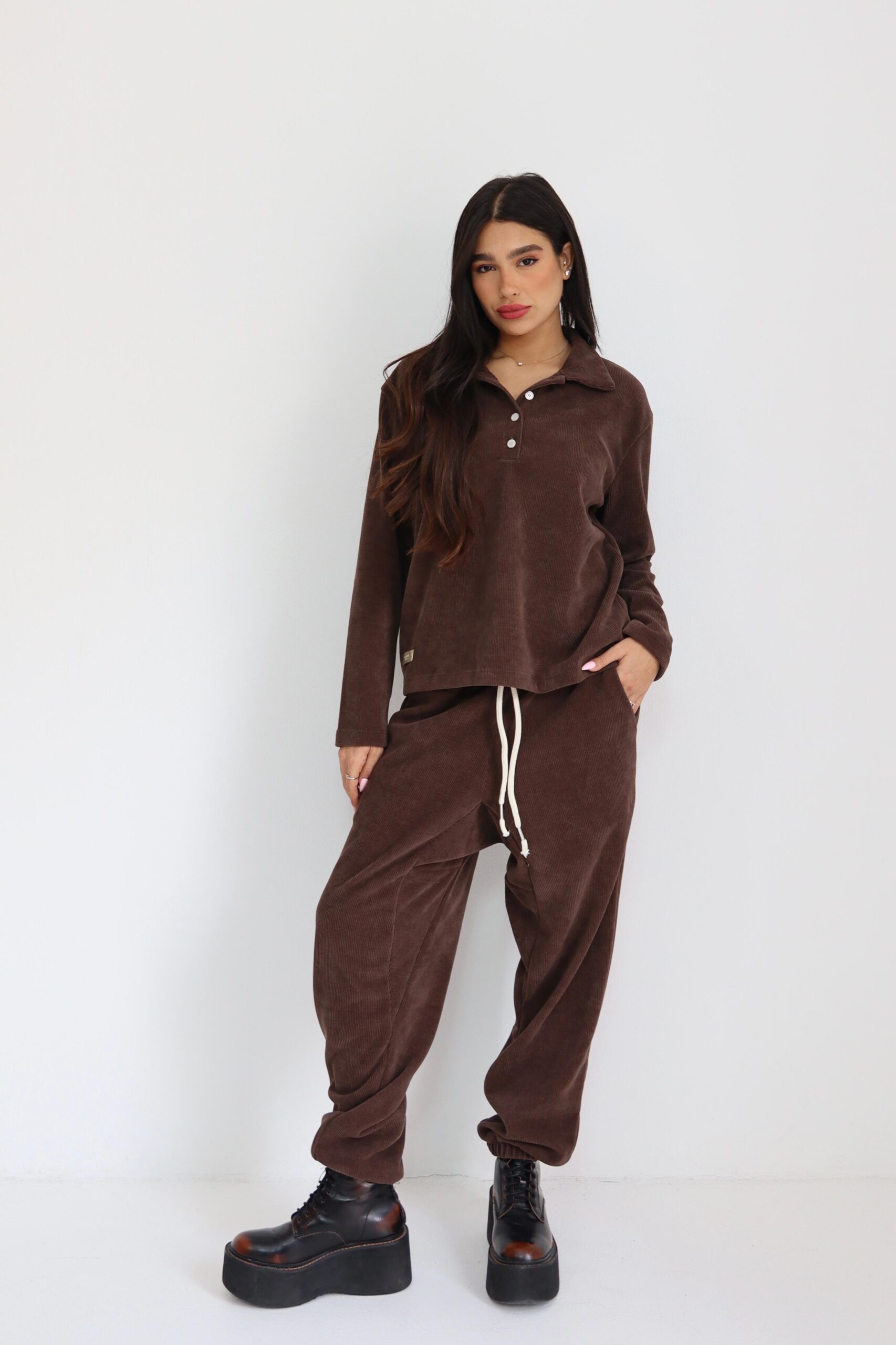 6d2038b8-8c58-4fdb-b50a-72d32d42ab11 חליפה קורדרוי קובי כחול – תמונה 1