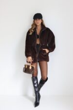 ⁦גקט פרווה חוטים שחור⁩ – תמונה ⁦3⁩