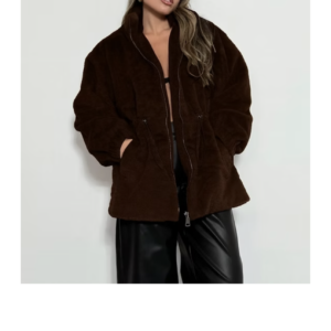 גקט פרווה חוטים שחור