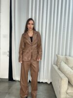 חליפה עור גקט