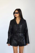 ⁦חליפה עור⁩ – תמונה ⁦3⁩