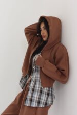 ⁦חליפה נורית כפפה⁩ – תמונה ⁦3⁩