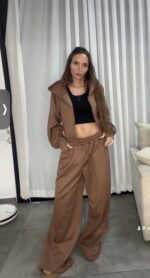 חליפה נורית כפפה