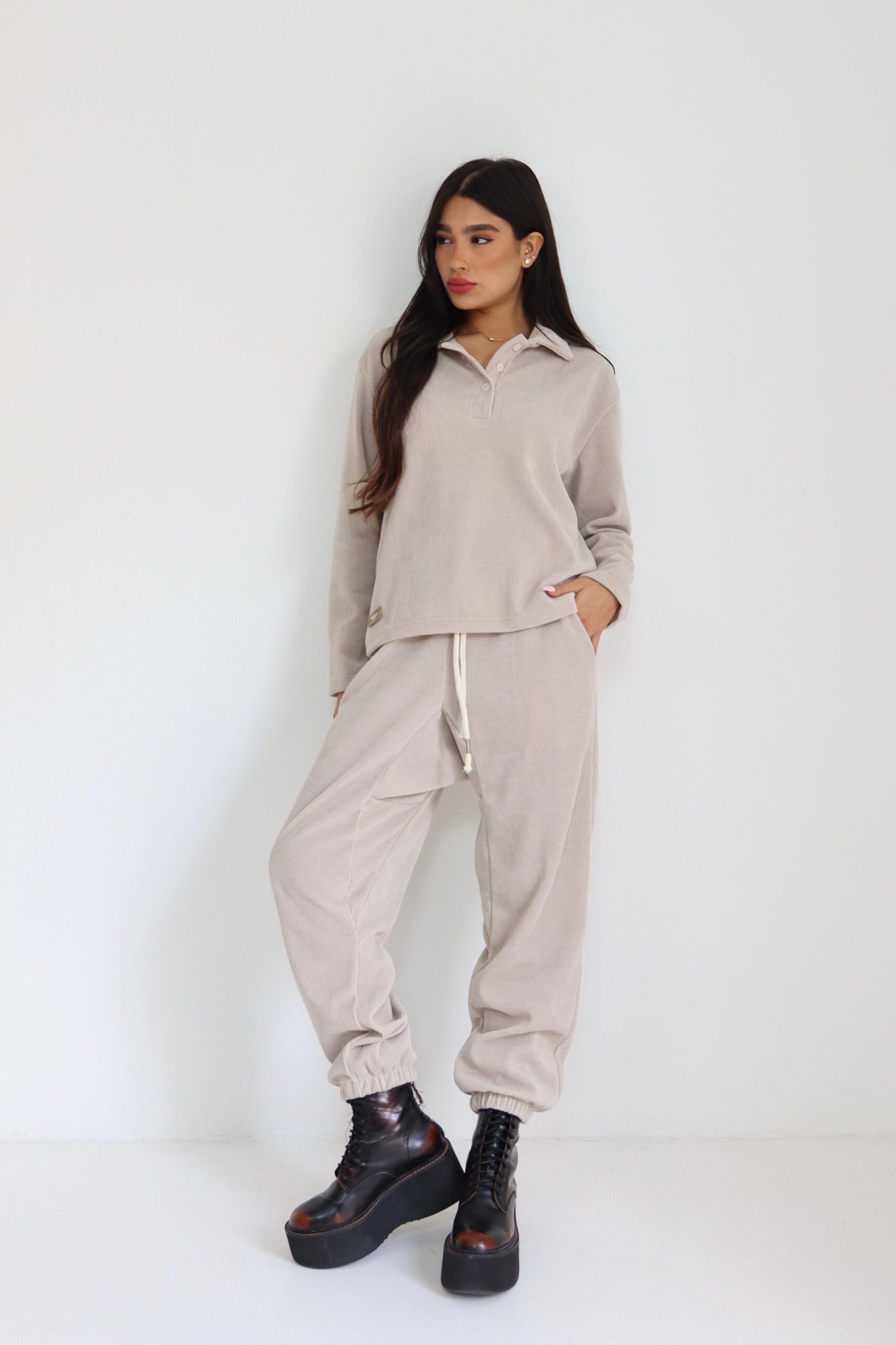 bcc22574-3d38-4dde-bff7-6339f0ca5af5 חליפה קורדרוי קובי כחול – תמונה 1