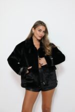 גקט פרווה רצועה