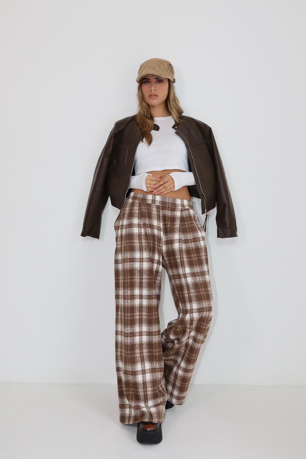 fdec139e-53e7-4e9b-8b99-5096988d2113 מכנס צמר משובץ – תמונה 1