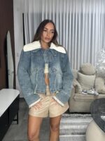 ⁦ג׳קט ג׳ינס עם פרווה⁩ – תמונה ⁦3⁩