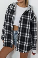 ⁦גקט קפוצון משבצות פרווה בפנים⁩ – תמונה ⁦2⁩