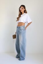 ⁦ג׳ינס קיפול בלי קרעים בהיר⁩ – תמונה ⁦2⁩