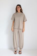 ⁦חליפה גומי במכנס טישרט⁩ – תמונה ⁦10⁩