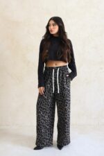 מכנס לוז מנומר