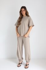 ⁦חליפה גומי במכנס טישרט⁩ – תמונה ⁦11⁩